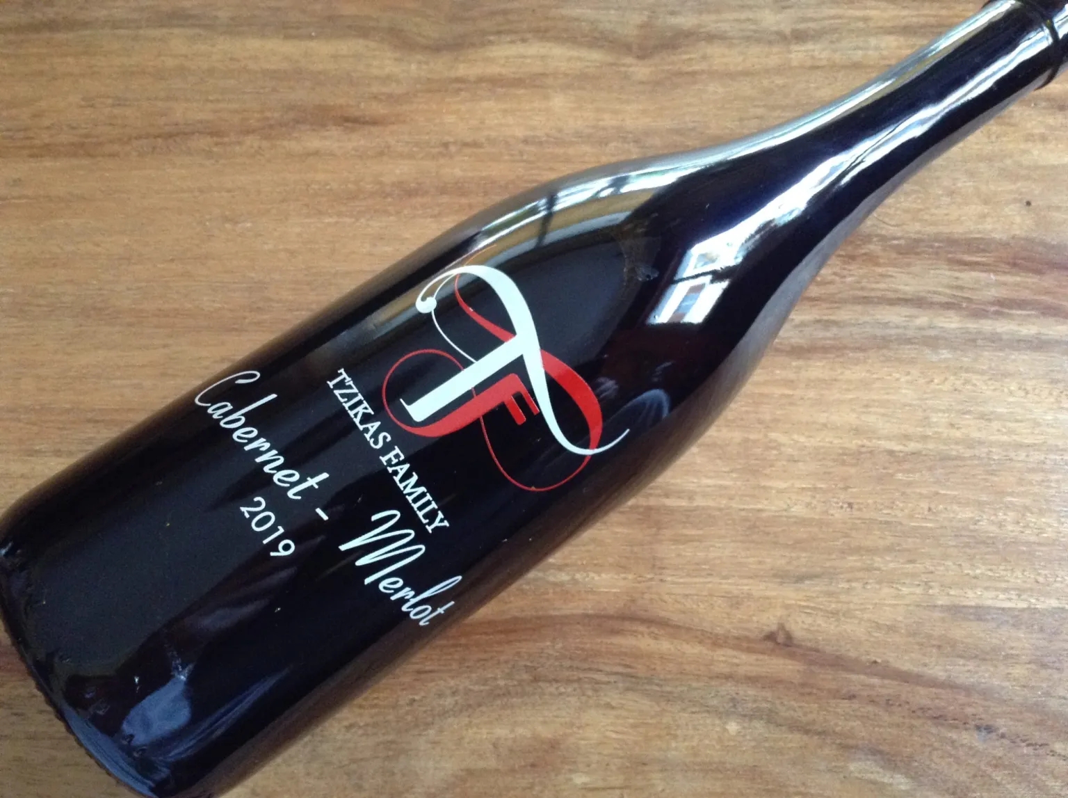 Tzikas Family Cabernet-Merlot 2019 – Κριτική
